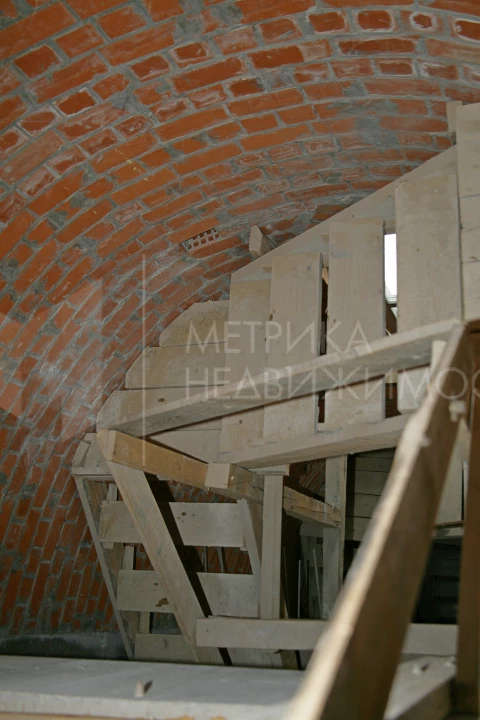 Объект недвижимости фотография 700127