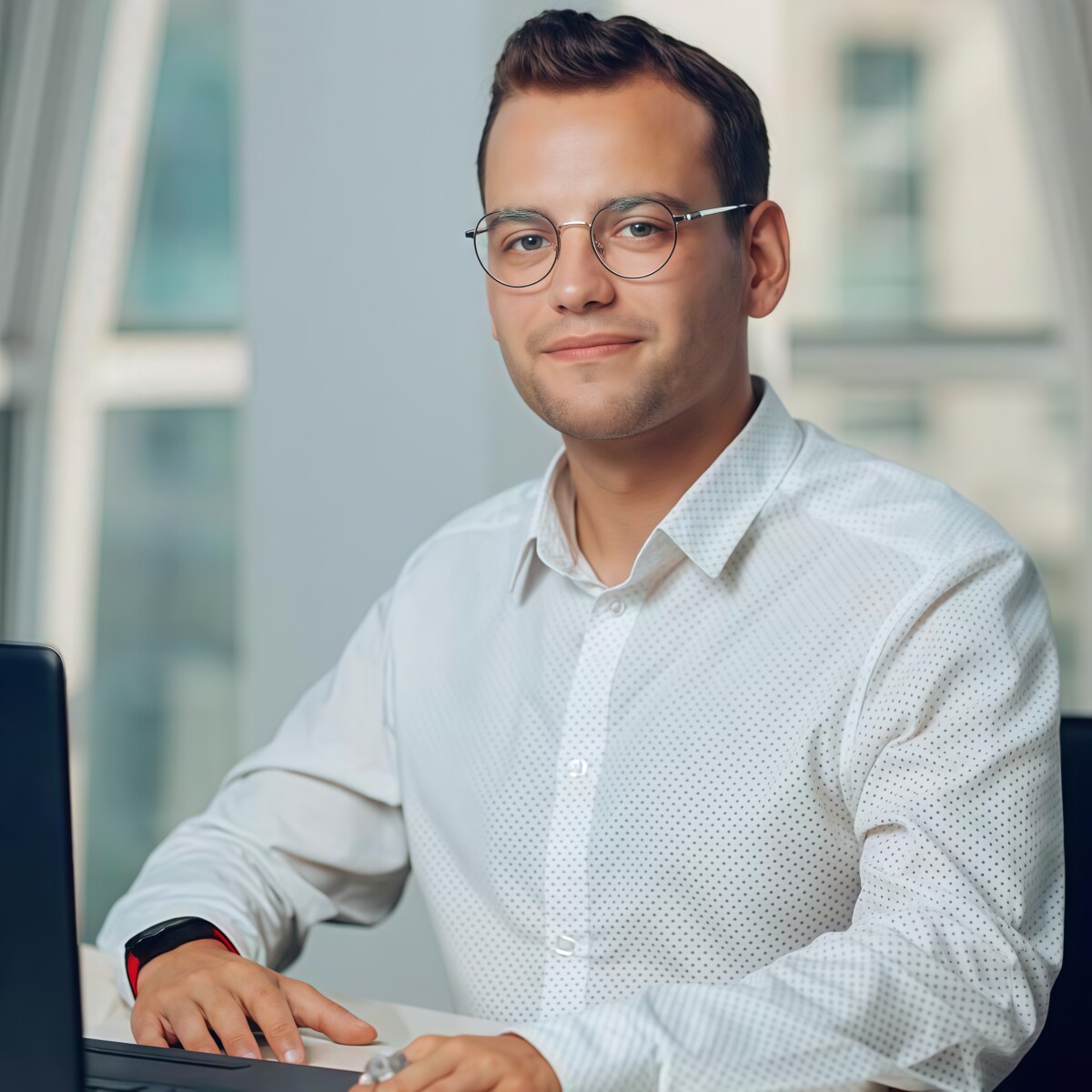 Риелтор аватар 9452127